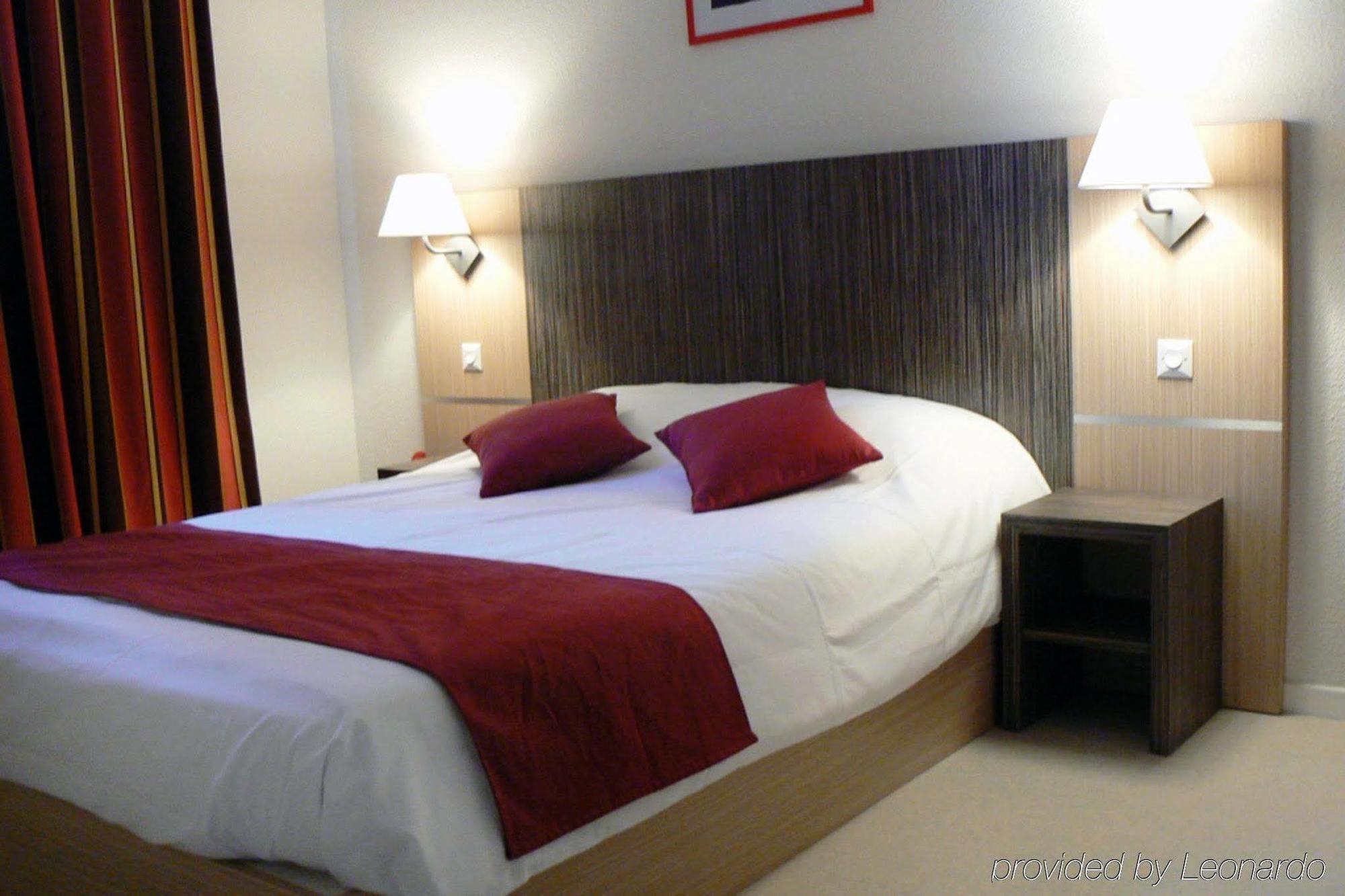 Comfort Suites & Vacanceole Les Demeures Champenoises Epernay Room photo